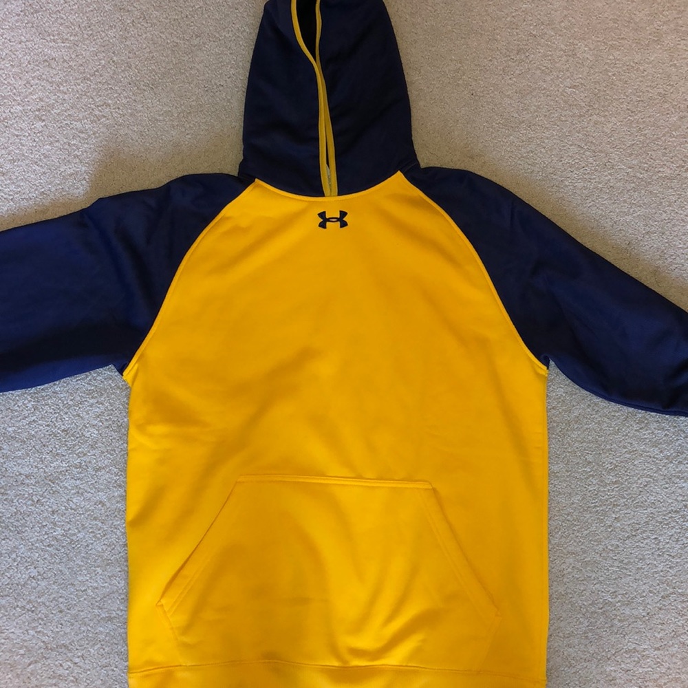 Men’s Under Armour Sweatshirt
